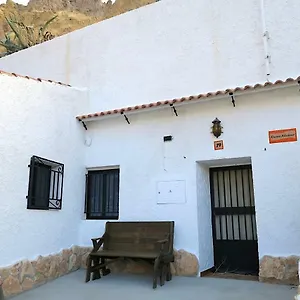 Cueva Alcazar Holiday home Gorafe